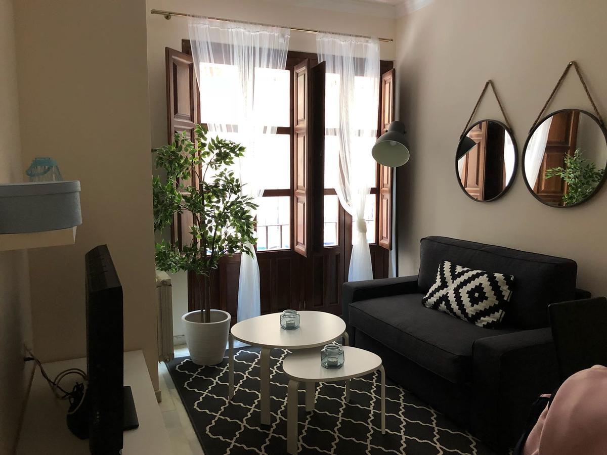 شقة غرناطة  في Ibericabeds Plaza Nueva المظهر الخارجي الصورة