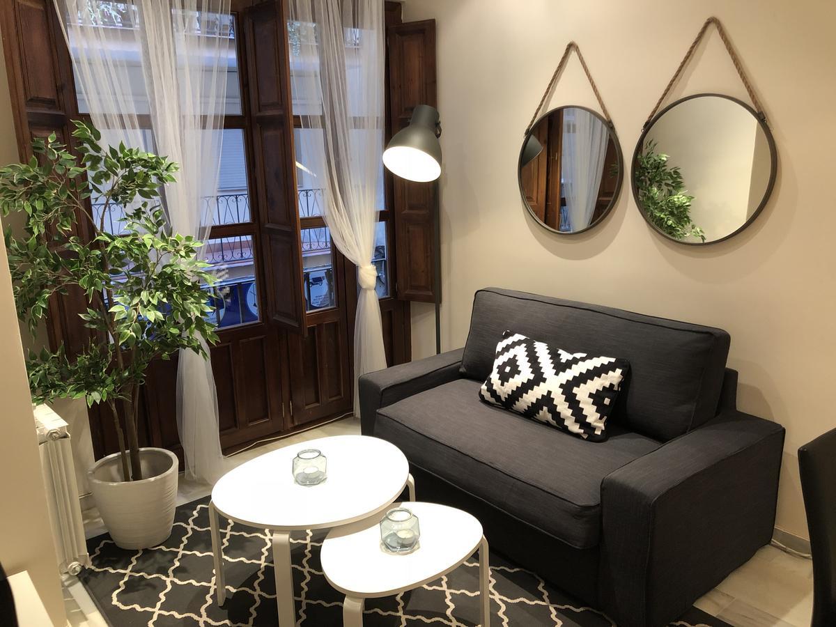 شقة غرناطة  في Ibericabeds Plaza Nueva المظهر الخارجي الصورة